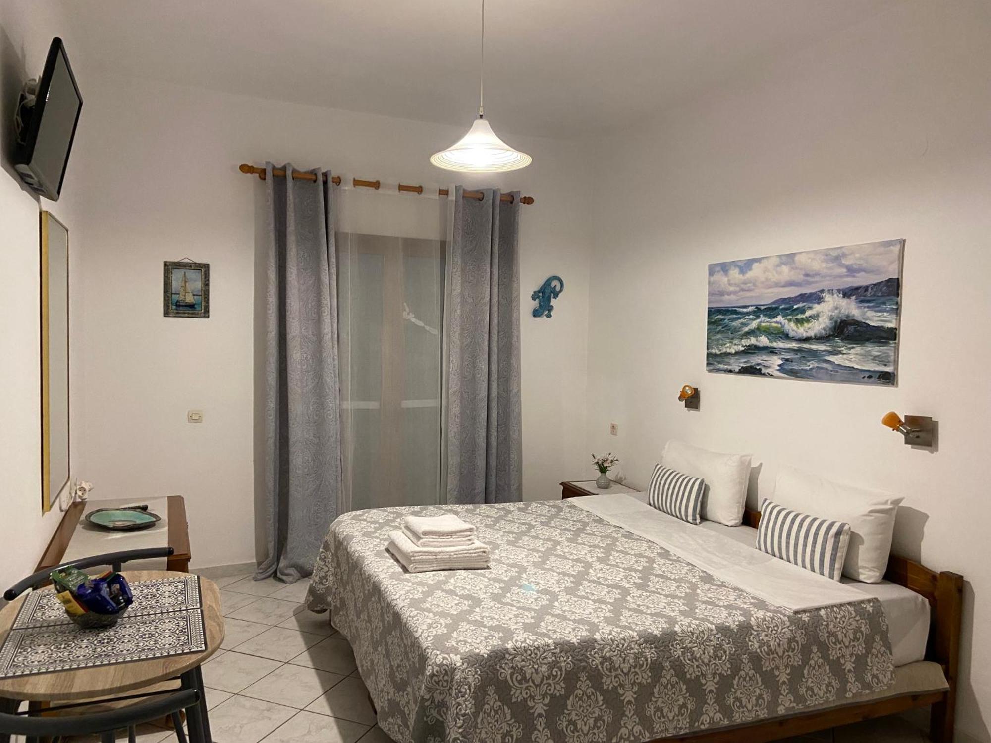 Floros Apartments Agios Stefanos Avliotes (Corfu) Exterior foto
