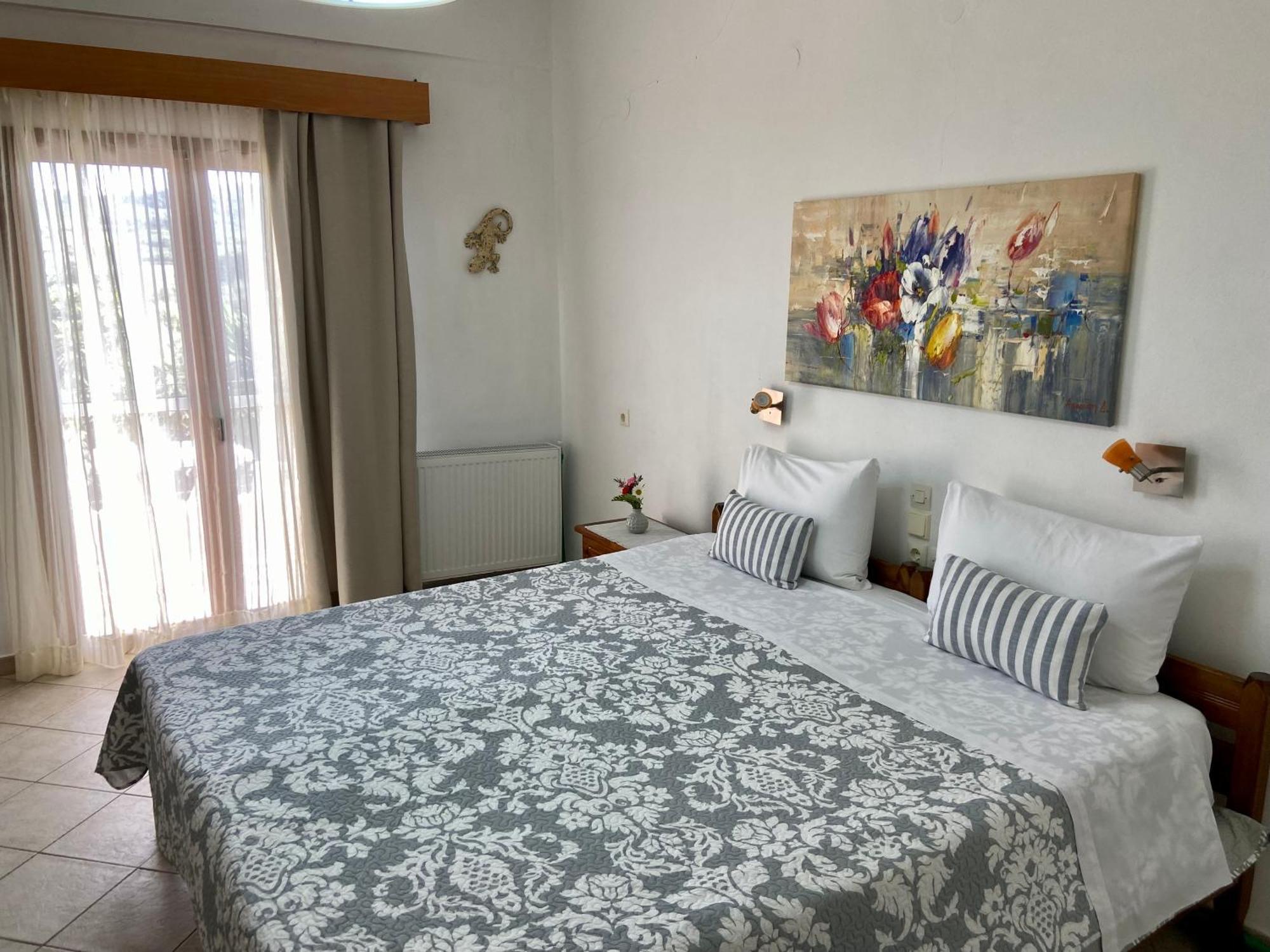 Floros Apartments Agios Stefanos Avliotes (Corfu) Exterior foto